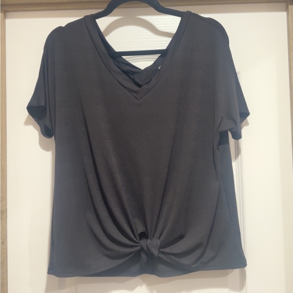 Short Sleeve Double-V Knot Top